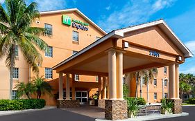 Holiday Inn Express Hotel & Suites Bonita Springs/Naples By Ihg